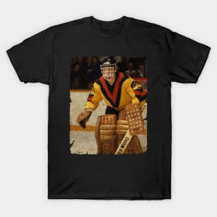 Glen Hanlon - Vancouver Canucks, 1979 T-Shirt